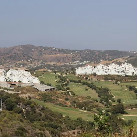 Lets In The Sun Borghese Valle Romano * Estepona